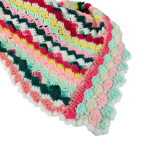 Candy Land Crochet Blanket Afghan Stacking Shells Border Stripes 40"x31" Baby - Picture 3 of 7